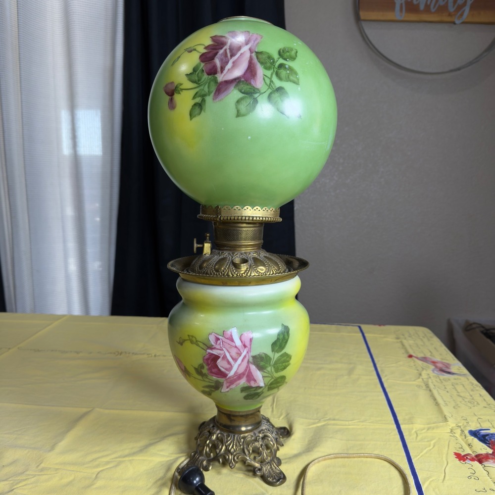 VTG Patti Smith Signed 1989 Hand Painted GWTW Double Globe Electrified Oil Lamp